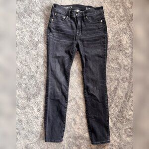 J.Crew Toothpick Jeans Size 25P Running big